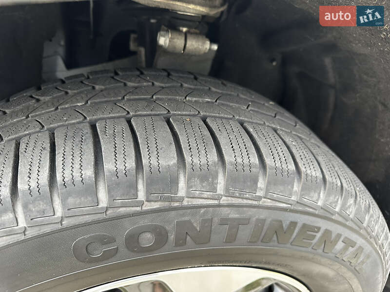 Внедорожник / Кроссовер Jeep Grand Cherokee 2022 в Харькове