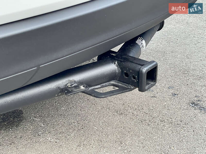 Внедорожник / Кроссовер Jeep Grand Cherokee 2017 в Киеве