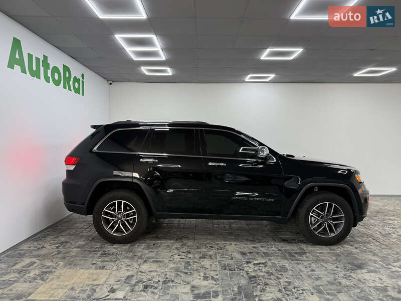 Внедорожник / Кроссовер Jeep Grand Cherokee 2021 в Одессе