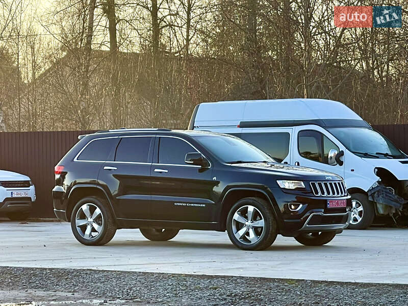 Внедорожник / Кроссовер Jeep Grand Cherokee 2016 в Млинове