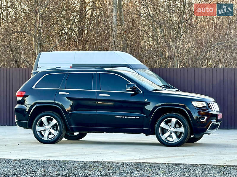 Внедорожник / Кроссовер Jeep Grand Cherokee 2016 в Млинове