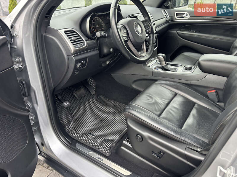 Внедорожник / Кроссовер Jeep Grand Cherokee 2020 в Полтаве фото 34 Внедорожник / Кроссовер Jeep Grand Cherokee 2020 в Полтаве