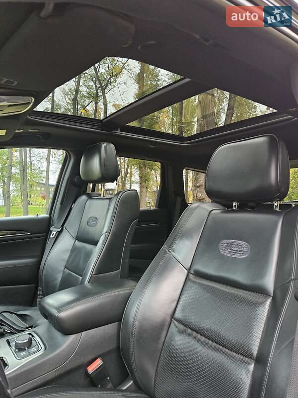 Внедорожник / Кроссовер Jeep Grand Cherokee 2018 в Киеве