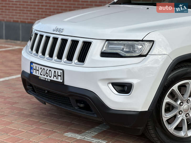 Внедорожник / Кроссовер Jeep Grand Cherokee 2013 в Одессе