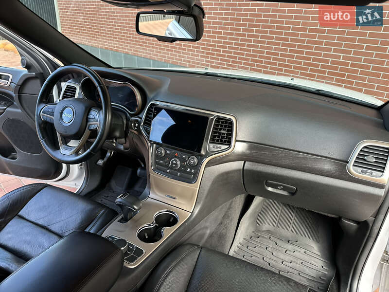 Внедорожник / Кроссовер Jeep Grand Cherokee 2013 в Одессе