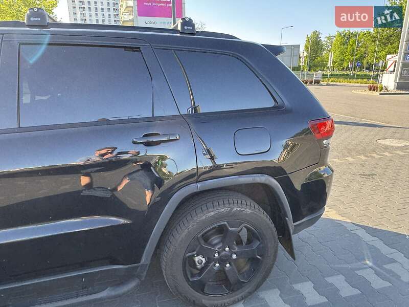Внедорожник / Кроссовер Jeep Grand Cherokee 2018 в Киеве