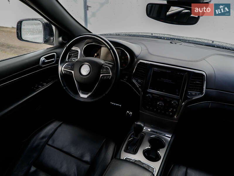 Внедорожник / Кроссовер Jeep Grand Cherokee 2018 в Киеве