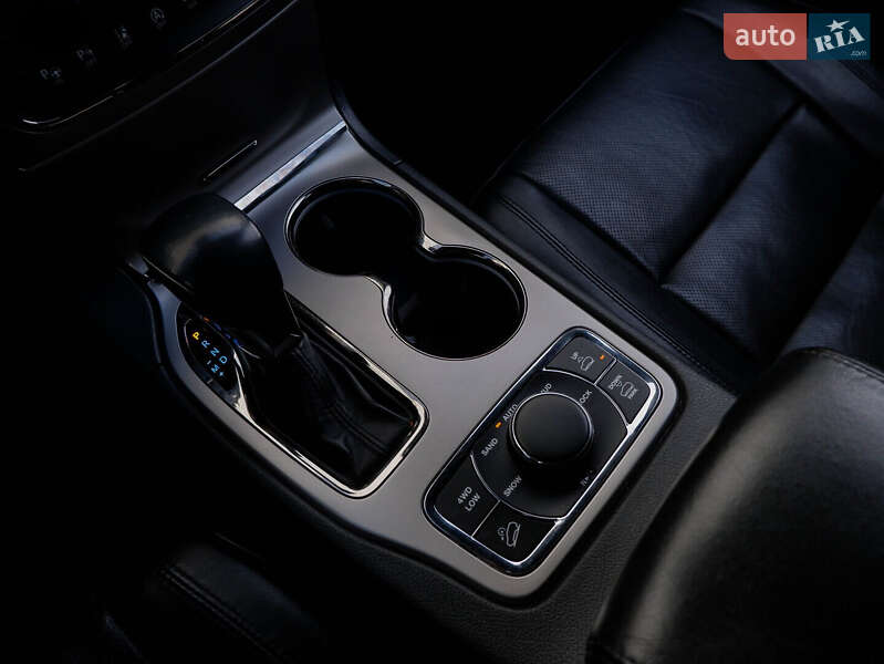 Внедорожник / Кроссовер Jeep Grand Cherokee 2018 в Киеве