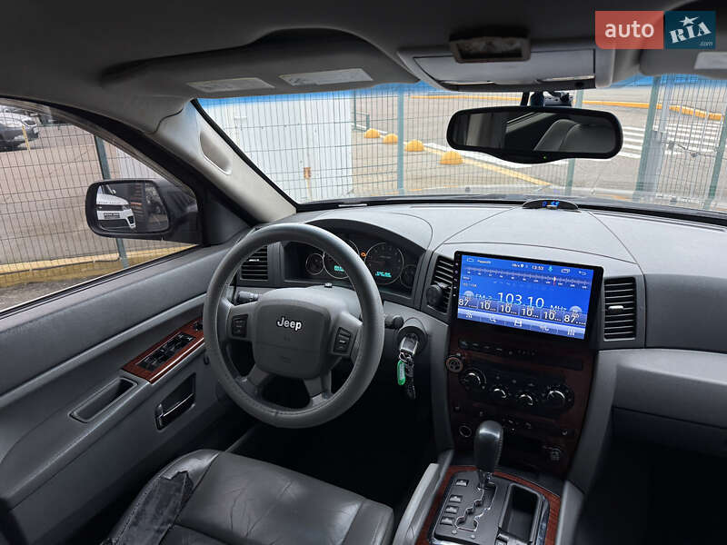 Внедорожник / Кроссовер Jeep Grand Cherokee 2005 в Киеве
