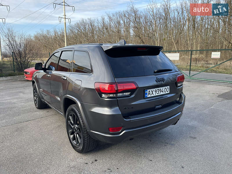 Внедорожник / Кроссовер Jeep Grand Cherokee 2019 в Харькове