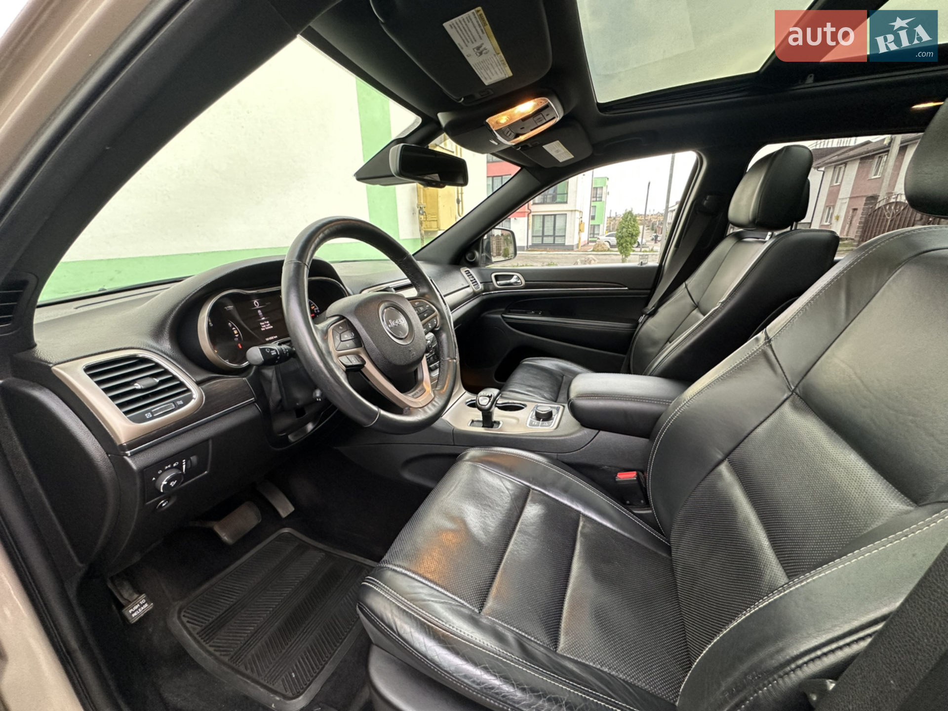 2013 Jeep Grand Cherokee - мініатюра 18