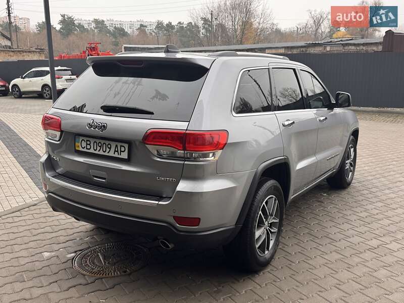 Внедорожник / Кроссовер Jeep Grand Cherokee 2018 в Киеве фото 6 Внедорожник / Кроссовер Jeep Grand Cherokee 2018 в Киеве