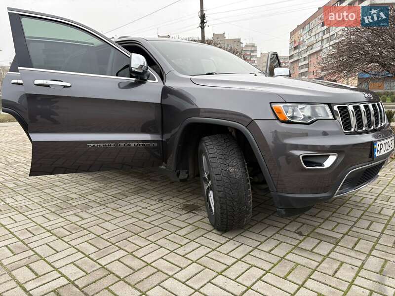 Внедорожник / Кроссовер Jeep Grand Cherokee 2018 в Запорожье