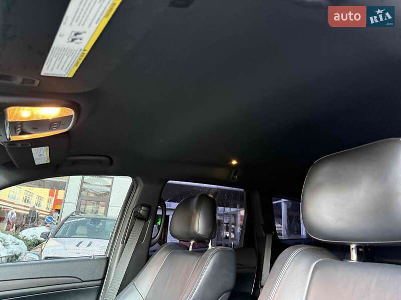 Позашляховик / Кросовер Jeep Grand Cherokee 2018 в Львові