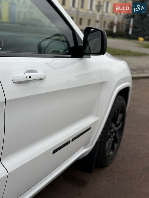 Позашляховик / Кросовер Jeep Grand Cherokee 2019 в Хмельницькому фото 12 Позашляховик / Кросовер Jeep Grand Cherokee 2019 в Хмельницькому