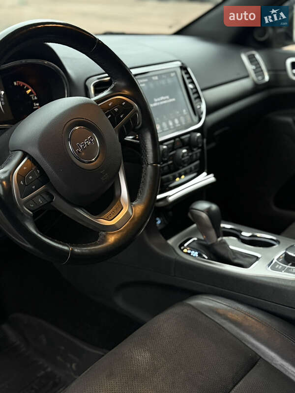 Позашляховик / Кросовер Jeep Grand Cherokee 2019 в Хмельницькому фото 15 Позашляховик / Кросовер Jeep Grand Cherokee 2019 в Хмельницькому