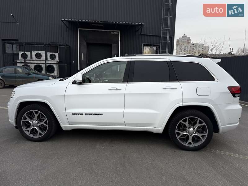 Внедорожник / Кроссовер Jeep Grand Cherokee 2021 в Броварах