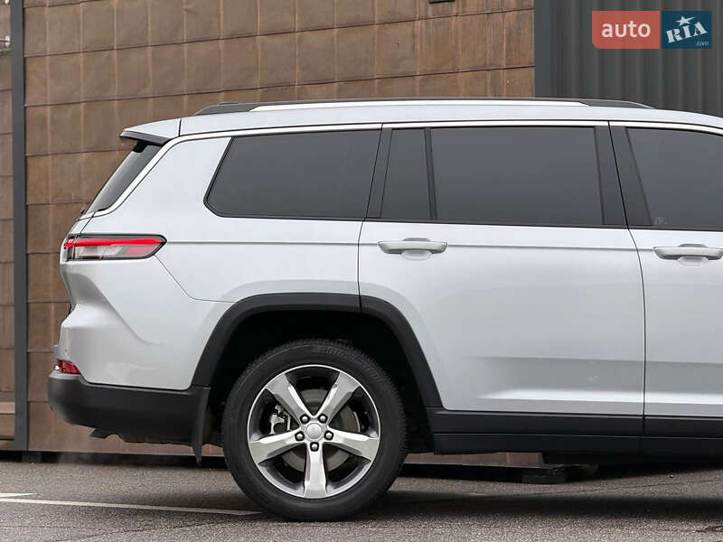 Внедорожник / Кроссовер Jeep Grand Cherokee 2021 в Киеве