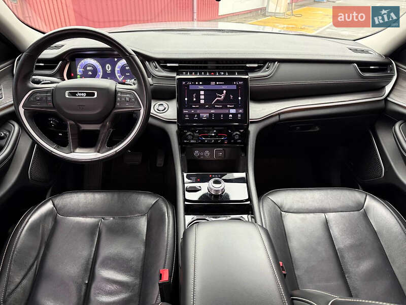 Внедорожник / Кроссовер Jeep Grand Cherokee 2021 в Киеве