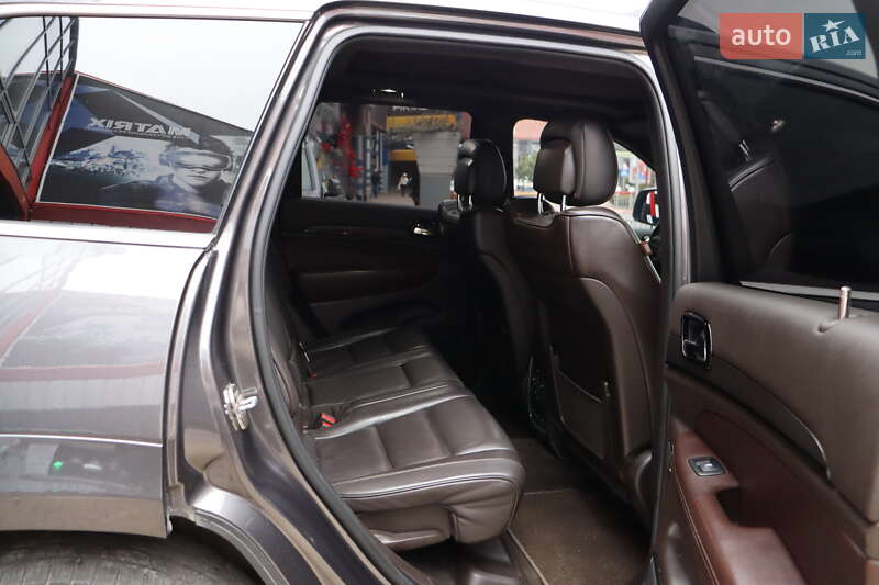 Внедорожник / Кроссовер Jeep Grand Cherokee 2014 в Львове