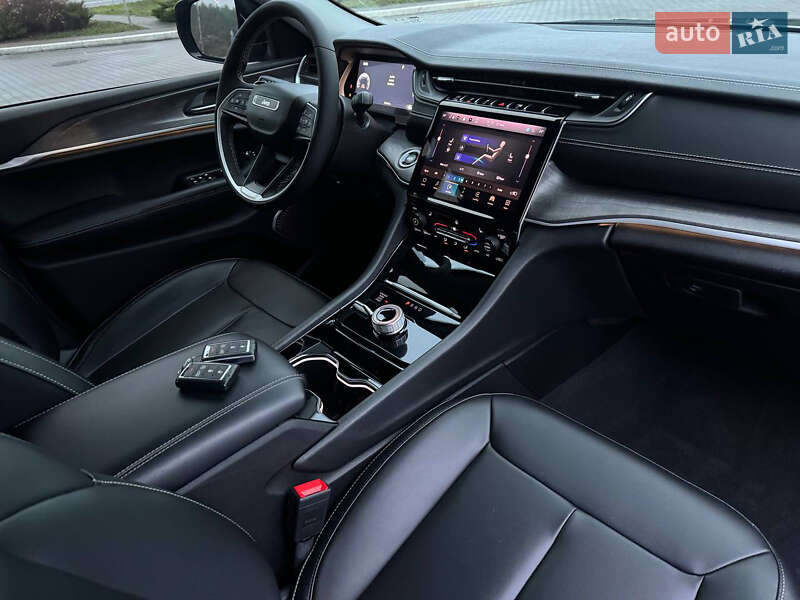 Внедорожник / Кроссовер Jeep Grand Cherokee 2023 в Киеве фото 37 Внедорожник / Кроссовер Jeep Grand Cherokee 2023 в Киеве