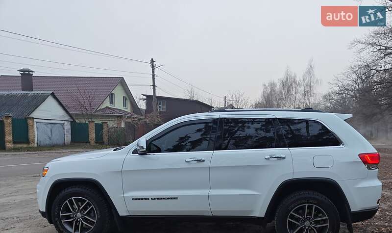 Внедорожник / Кроссовер Jeep Grand Cherokee 2018 в Киеве