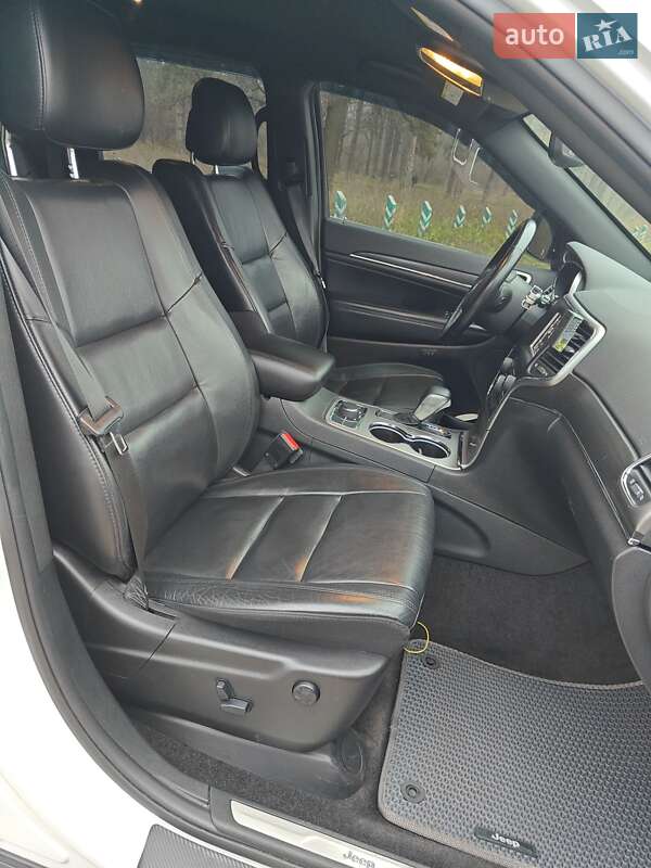 Внедорожник / Кроссовер Jeep Grand Cherokee 2018 в Киеве