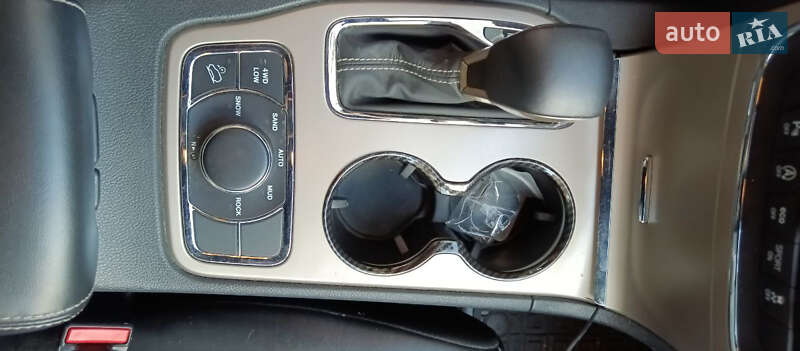 Позашляховик / Кросовер Jeep Grand Cherokee 2017 в Хмельницькому фото 14 Позашляховик / Кросовер Jeep Grand Cherokee 2017 в Хмельницькому