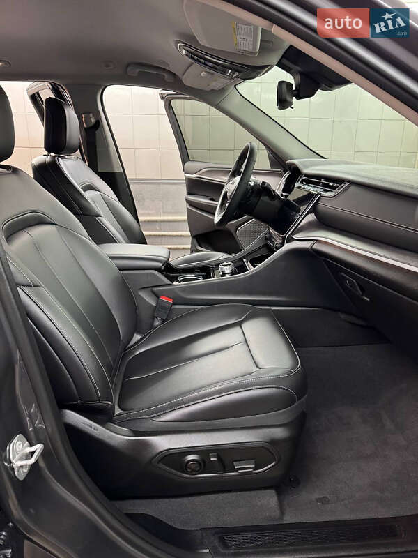 Внедорожник / Кроссовер Jeep Grand Cherokee 2023 в Киеве фото 56 Внедорожник / Кроссовер Jeep Grand Cherokee 2023 в Киеве