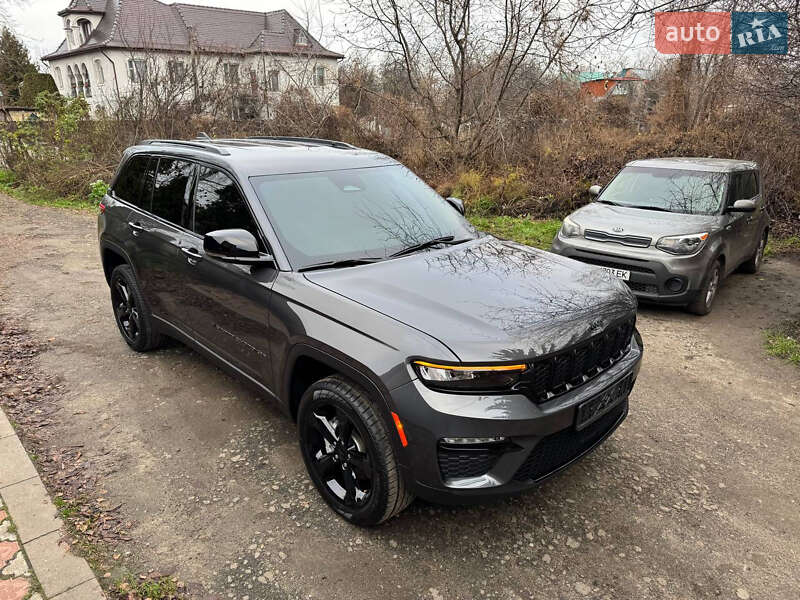 Внедорожник / Кроссовер Jeep Grand Cherokee 2023 в Киеве фото 68 Внедорожник / Кроссовер Jeep Grand Cherokee 2023 в Киеве