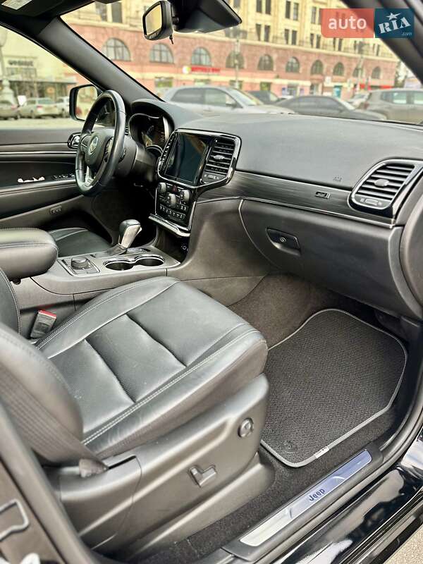 Позашляховик / Кросовер Jeep Grand Cherokee 2021 в Харкові