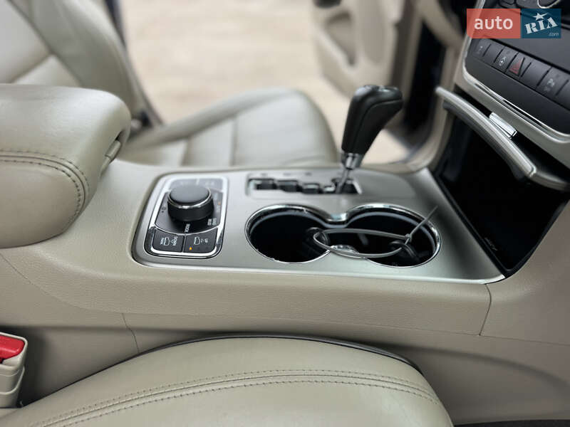 Внедорожник / Кроссовер Jeep Grand Cherokee 2012 в Киеве фото 54 Внедорожник / Кроссовер Jeep Grand Cherokee 2012 в Киеве