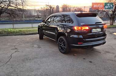 Внедорожник / Кроссовер Jeep Grand Cherokee 2017 в Киеве