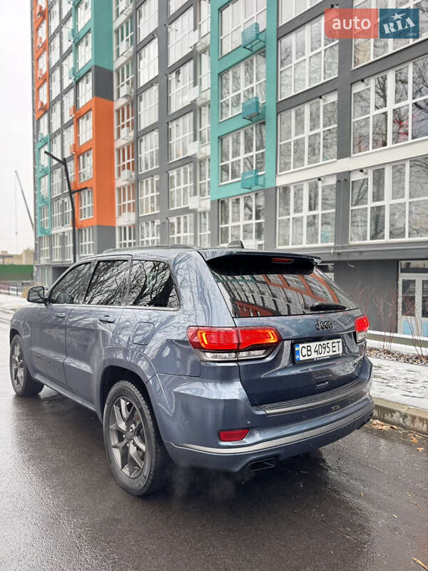 Позашляховик / Кросовер Jeep Grand Cherokee 2019 в Чернігові