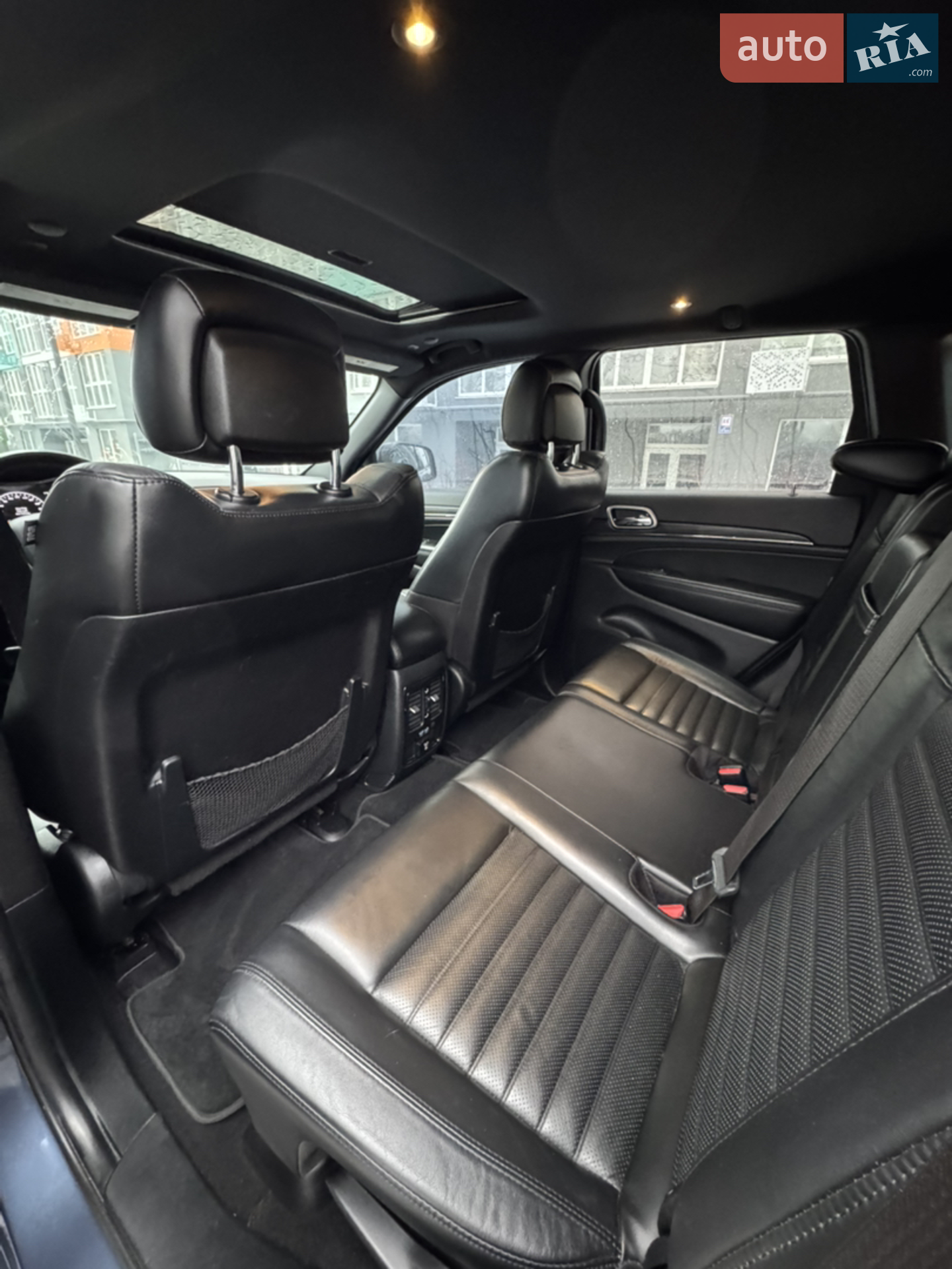 2019 Jeep Grand Cherokee - мініатюра 14