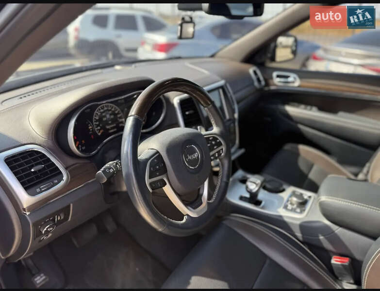 Внедорожник / Кроссовер Jeep Grand Cherokee 2013 в Одессе