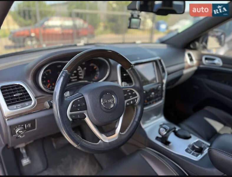 Внедорожник / Кроссовер Jeep Grand Cherokee 2013 в Одессе