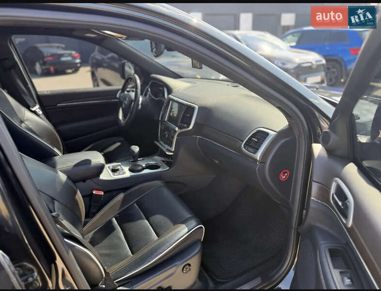 Внедорожник / Кроссовер Jeep Grand Cherokee 2013 в Одессе