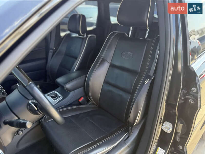 Внедорожник / Кроссовер Jeep Grand Cherokee 2013 в Одессе