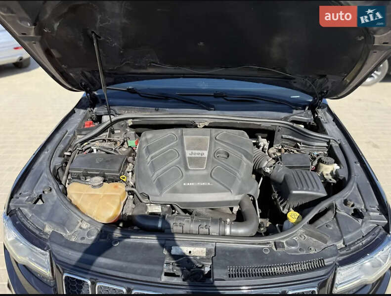 Внедорожник / Кроссовер Jeep Grand Cherokee 2013 в Одессе