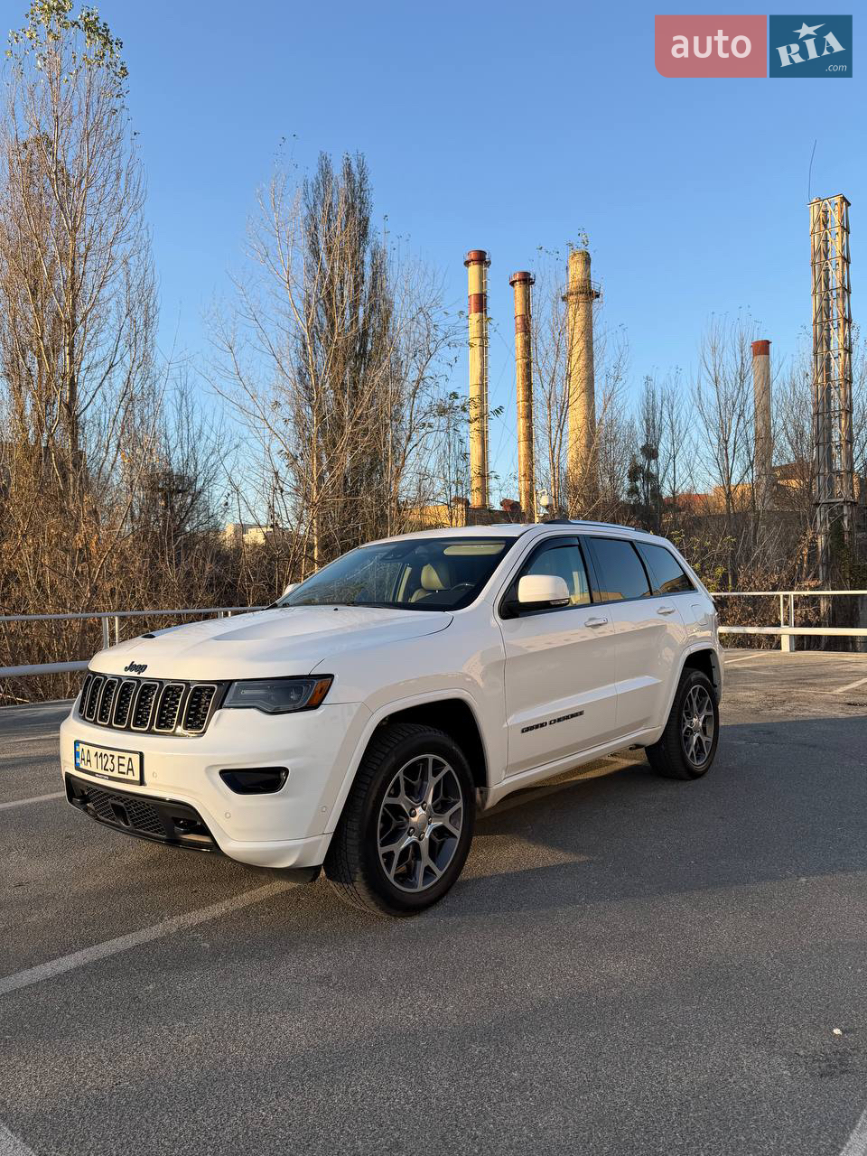 2015 Jeep Grand Cherokee - мініатюра 45