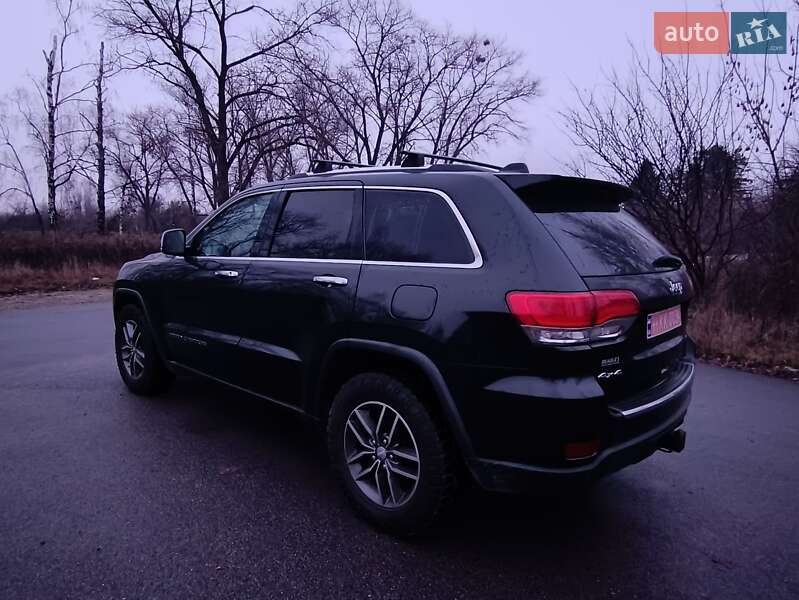 Внедорожник / Кроссовер Jeep Grand Cherokee 2018 в Киеве