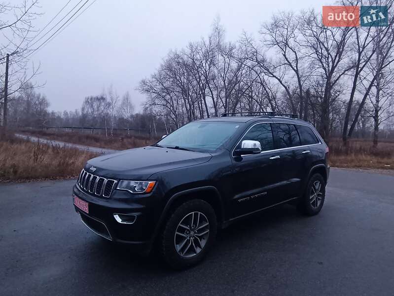 Внедорожник / Кроссовер Jeep Grand Cherokee 2018 в Киеве