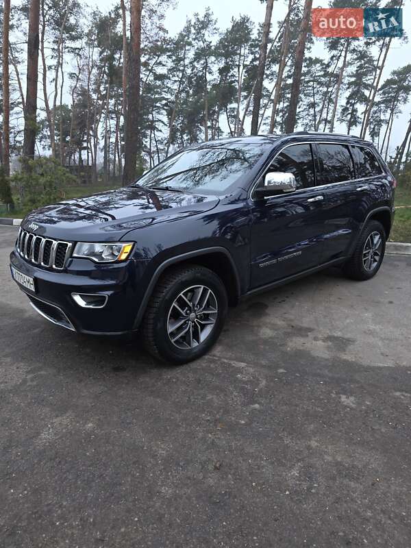 Внедорожник / Кроссовер Jeep Grand Cherokee 2017 в Харькове