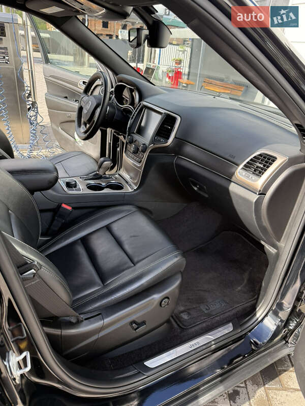 Позашляховик / Кросовер Jeep Grand Cherokee 2017 в Полтаві фото 8 Позашляховик / Кросовер Jeep Grand Cherokee 2017 в Полтаві