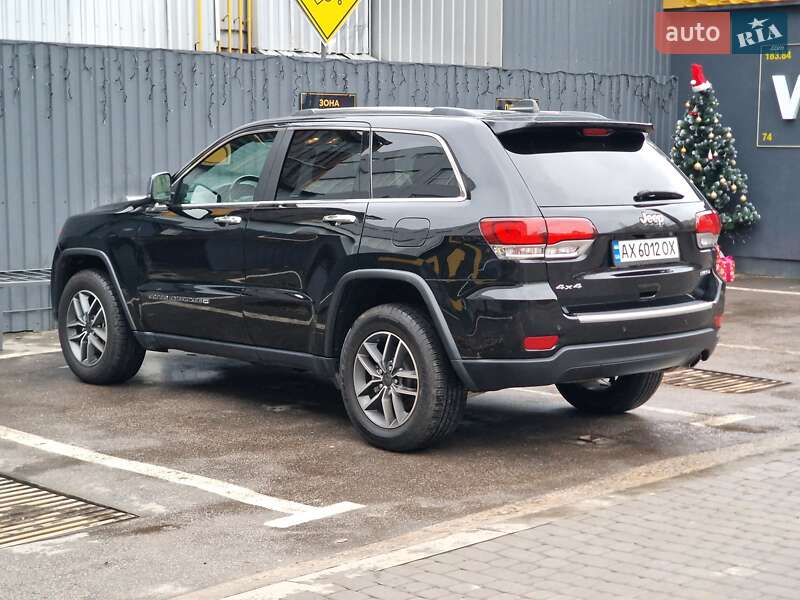 Внедорожник / Кроссовер Jeep Grand Cherokee 2022 в Харькове