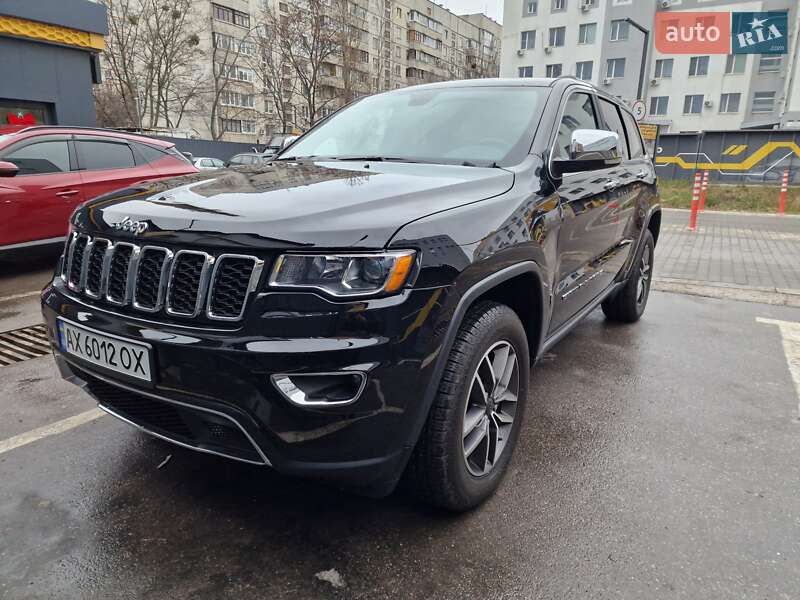 Внедорожник / Кроссовер Jeep Grand Cherokee 2022 в Харькове