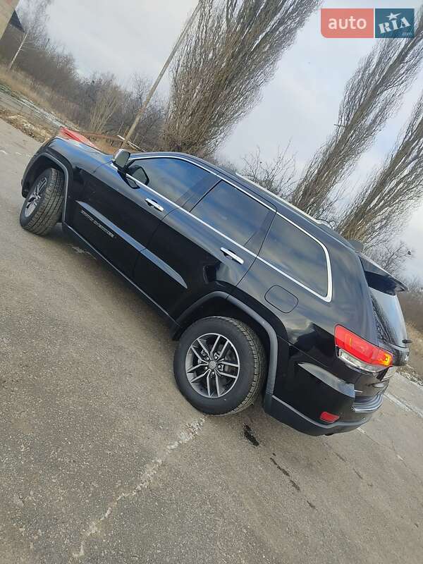 Внедорожник / Кроссовер Jeep Grand Cherokee 2018 в Полтаве фото 26 Внедорожник / Кроссовер Jeep Grand Cherokee 2018 в Полтаве