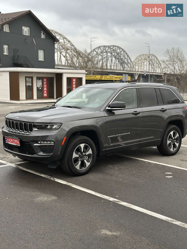 Внедорожник / Кроссовер Jeep Grand Cherokee 2022 в Киеве
