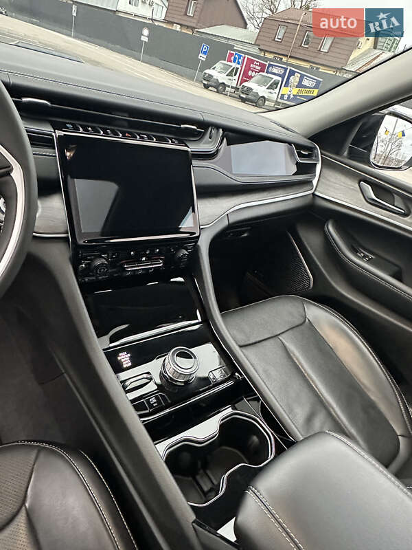 Внедорожник / Кроссовер Jeep Grand Cherokee 2022 в Киеве